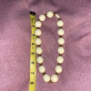 Off White Non Branded Vintage Necklace